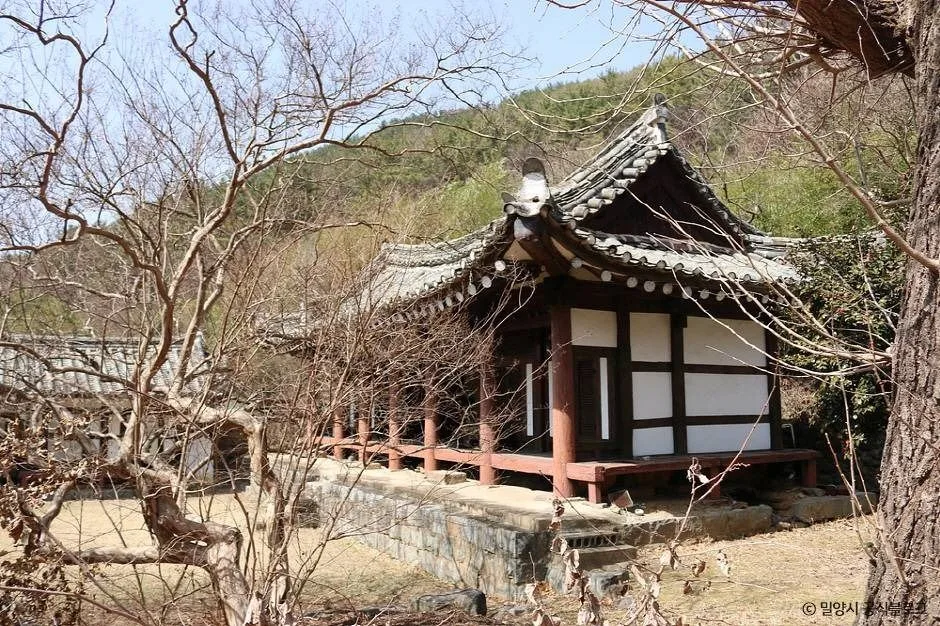 밀양_용산서원(밀양) (2)