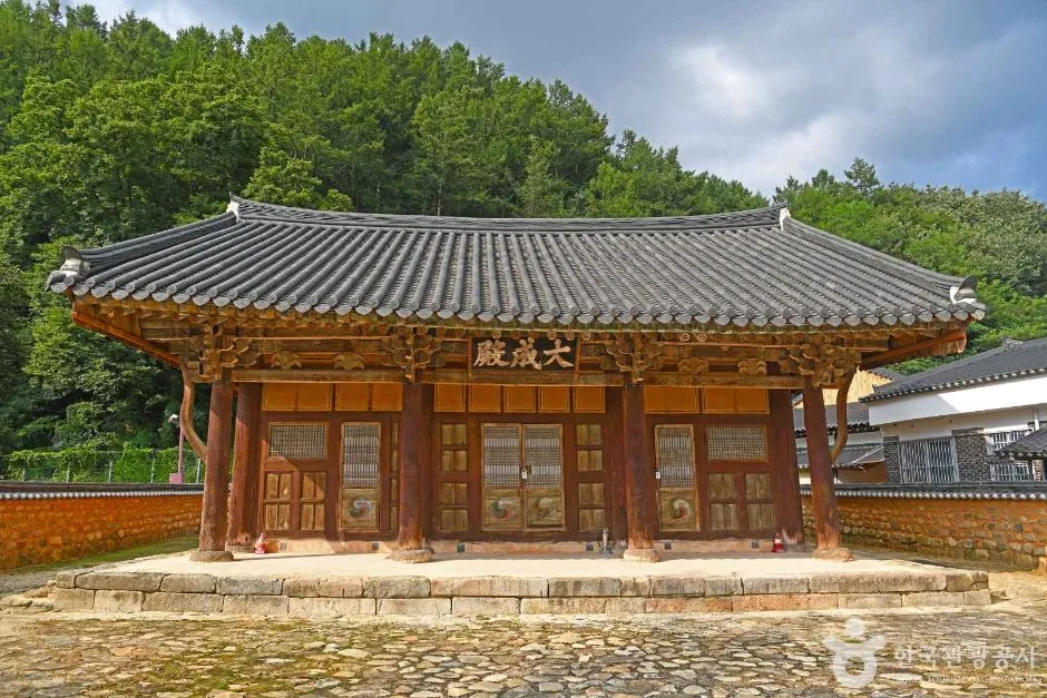 장수향교 (6)