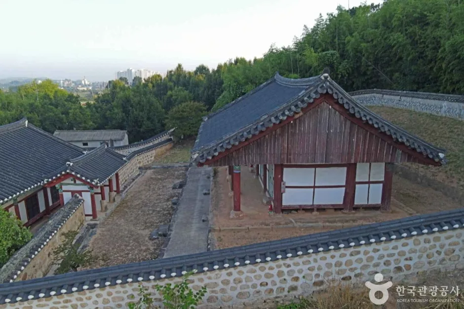 은진향교 대성전 (4)
