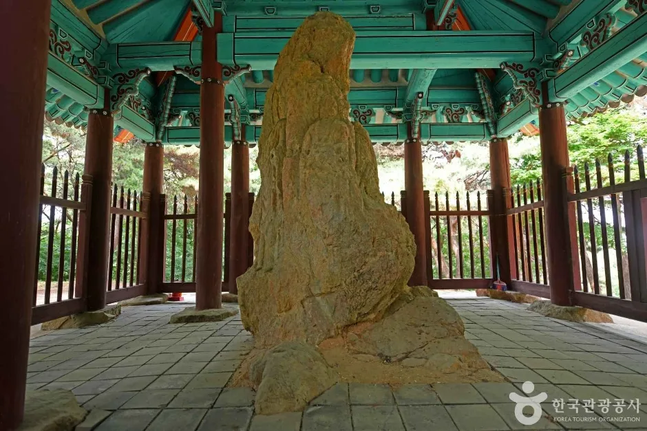 예산 화전리 석조사면불상 (5)