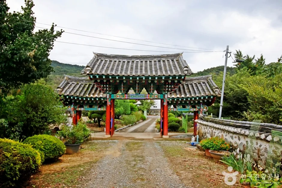 김정선생묘소일원 (8)