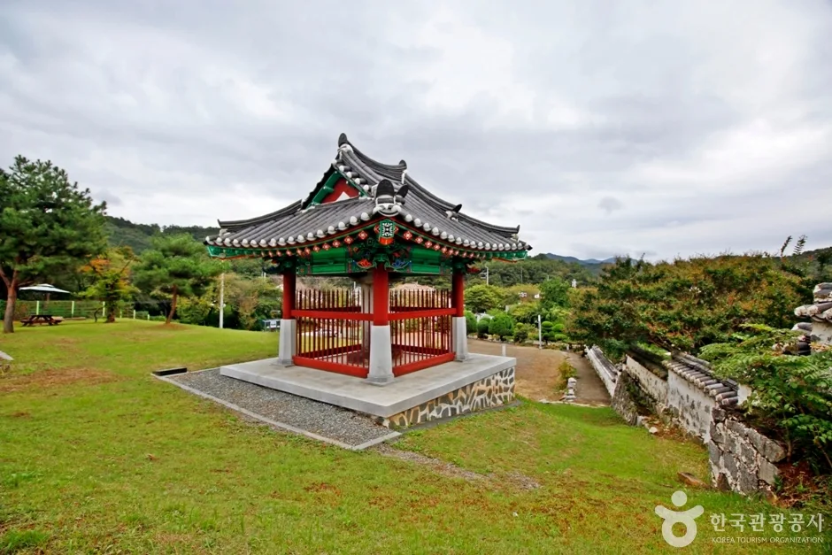 김정선생묘소일원 (9)