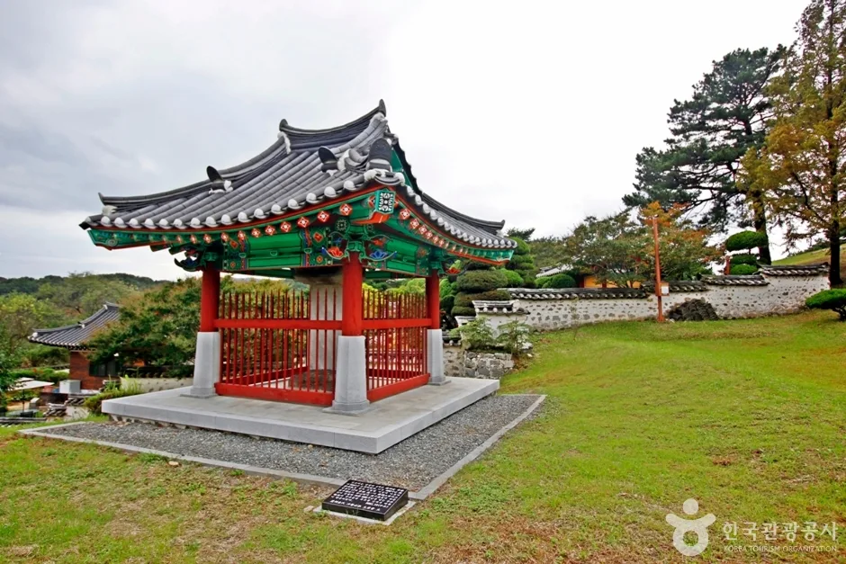 김정선생묘소일원 (12)