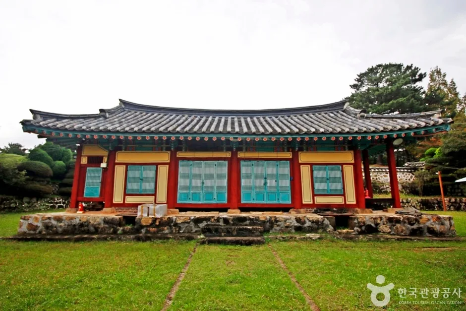김정선생묘소일원 (13)