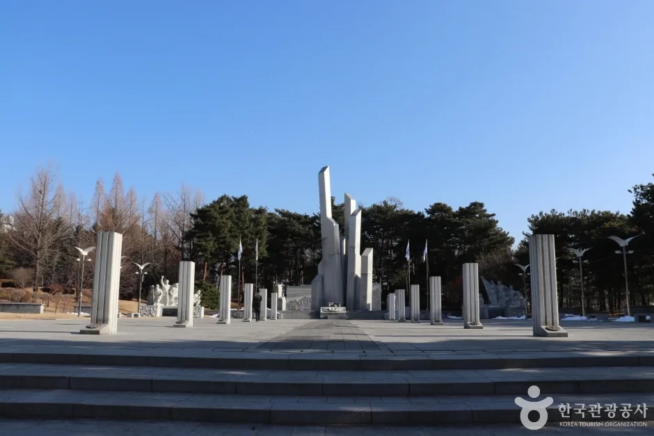수원현충탑_6