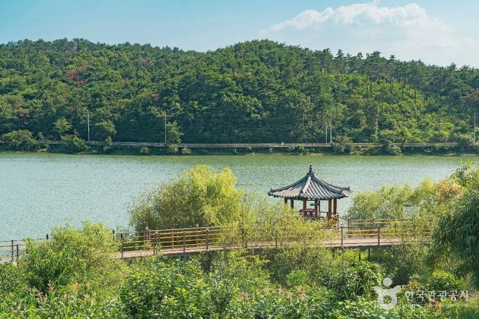 마근저수지
