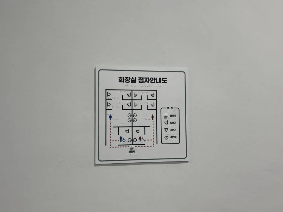 은계2어울림센터_주출입문에서 직진 후 우측 엘레베이터 전체