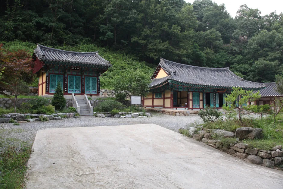 충북_충주시_백운암철조여레좌상 (2)