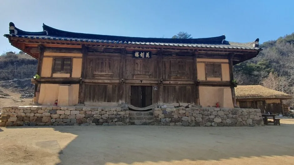영덕 안동권씨 옥천재사