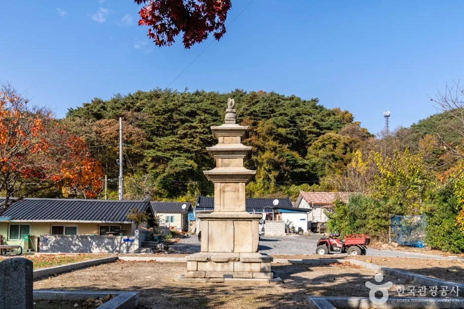 단양 향산리 삼층석탑 (6)