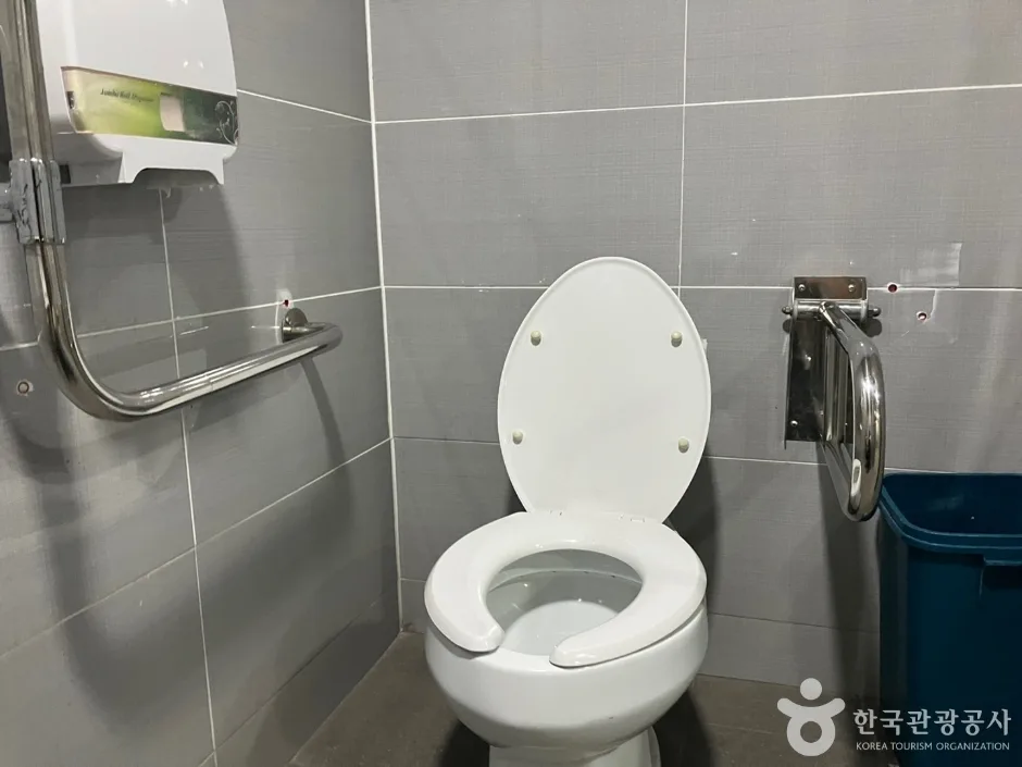 푸른 물결 속으로 떠나는 힐링 여행! 전국 아쿠아리움 추천_부산_해운대_씨라이프부산아쿠아리움_6.jpg