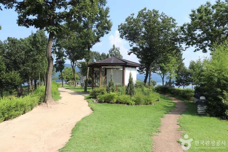 대청호 명상정원