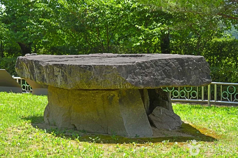 옥천 석탄리 고인돌 (3)