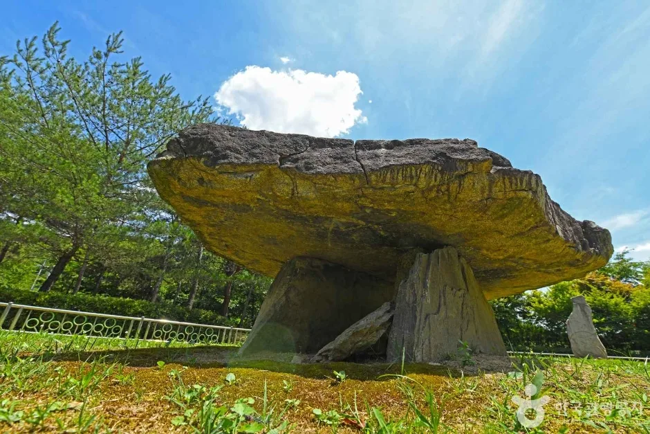 옥천 석탄리 고인돌 (4)