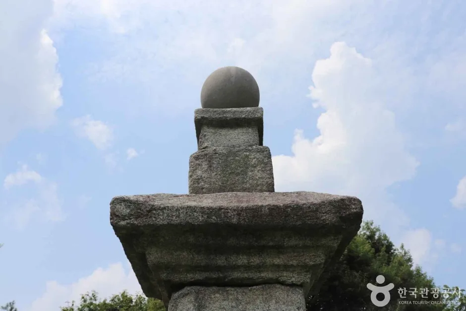 충주 원평리 삼층석탑 (4)_e