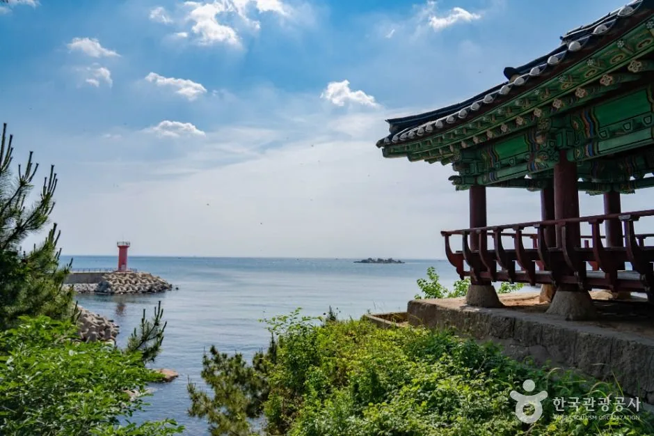 천학정