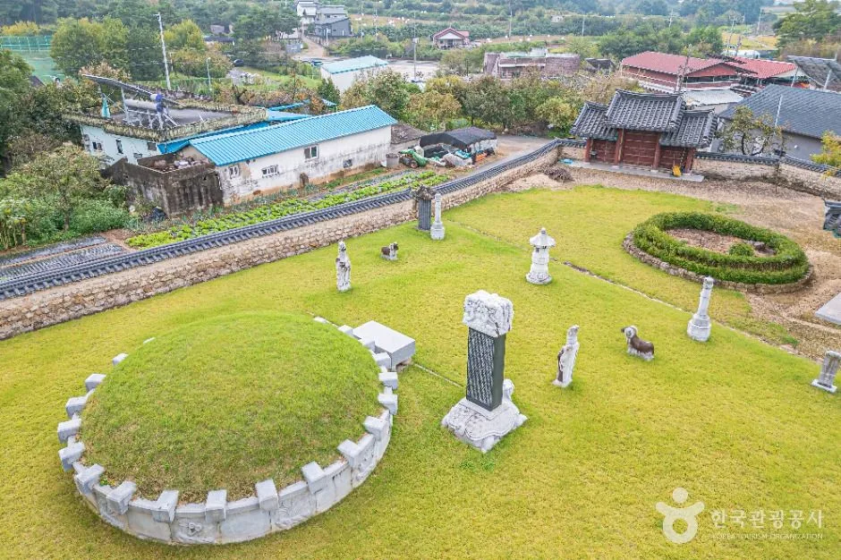 완주_추수경장군묘역 (5)