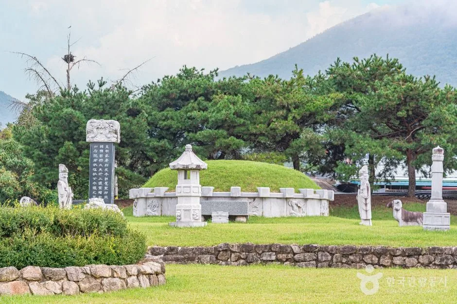 완주_추수경장군묘역 (4)