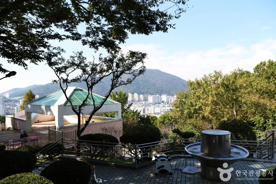A03457_부산_중구_부산광역시립 중앙도서관 (13)