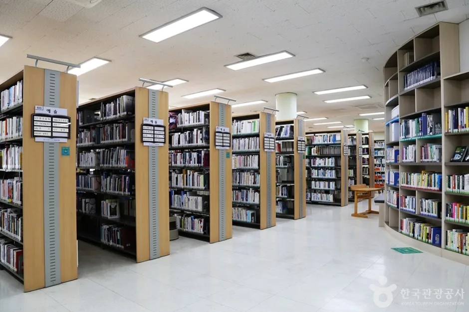 A03457_부산_중구_부산광역시립 중앙도서관 (10)