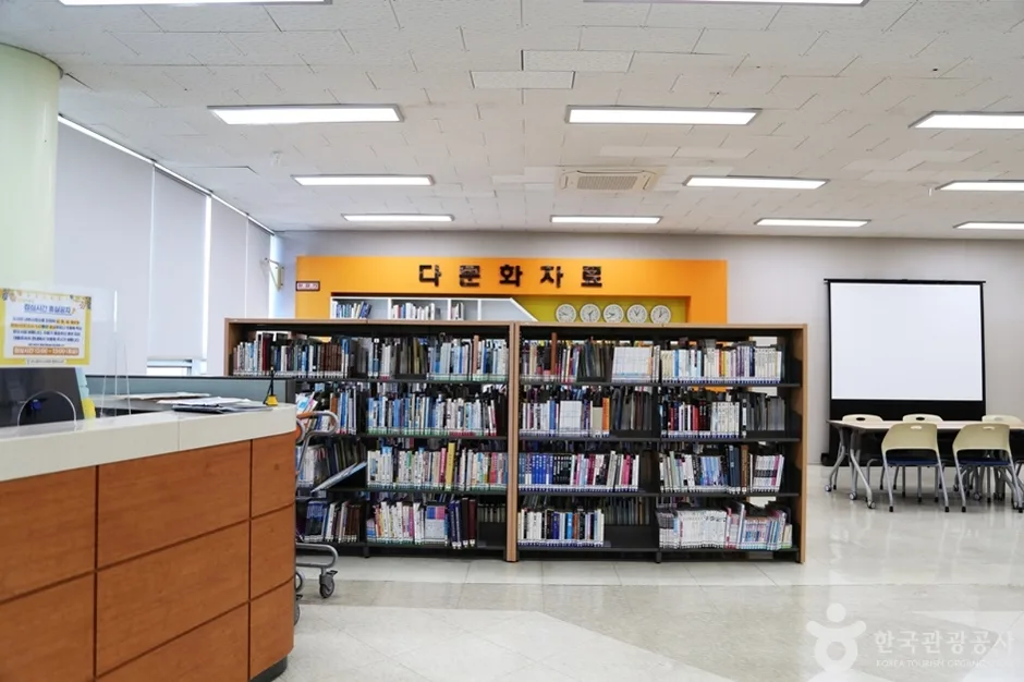 A03457_부산_중구_부산광역시립 중앙도서관 (20)