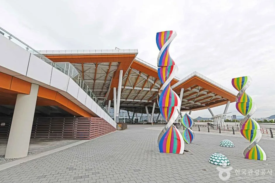연수구_인천항 국제여객터미널 (2)