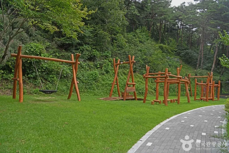 용두산 산림욕장 (6)