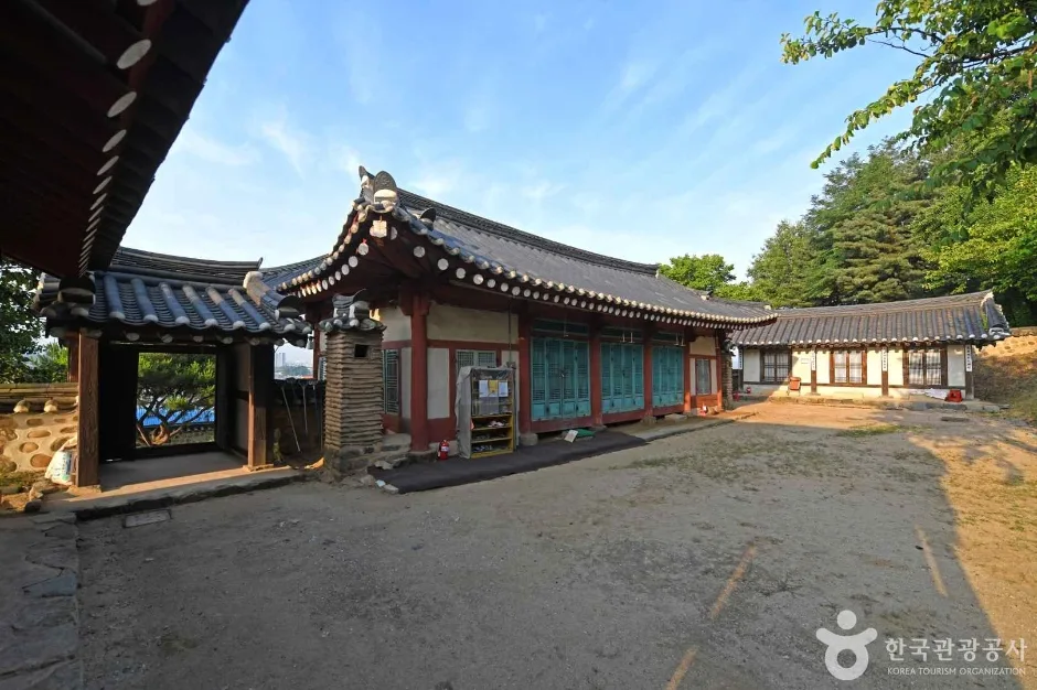 직산향교 (6)
