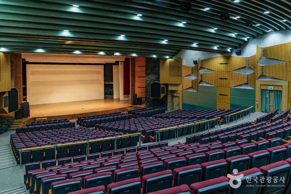 서울_위니아트(건국대학교 새천년관 대공연장) (4)