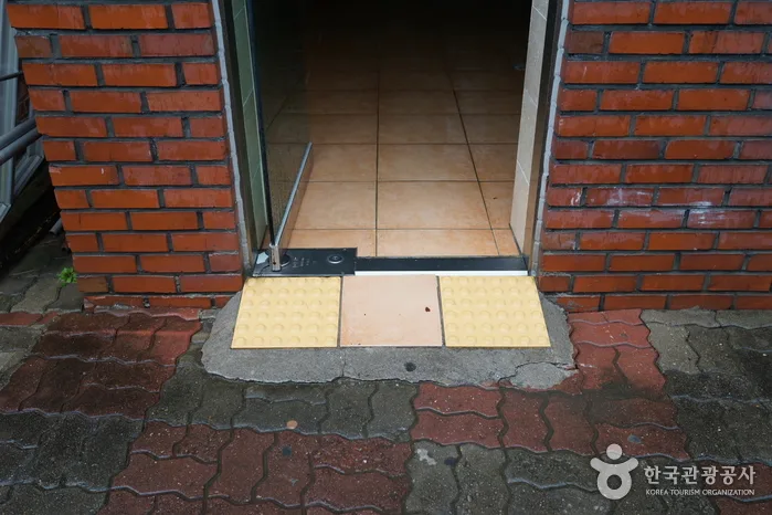 전라북도_전주덕진예술회관12