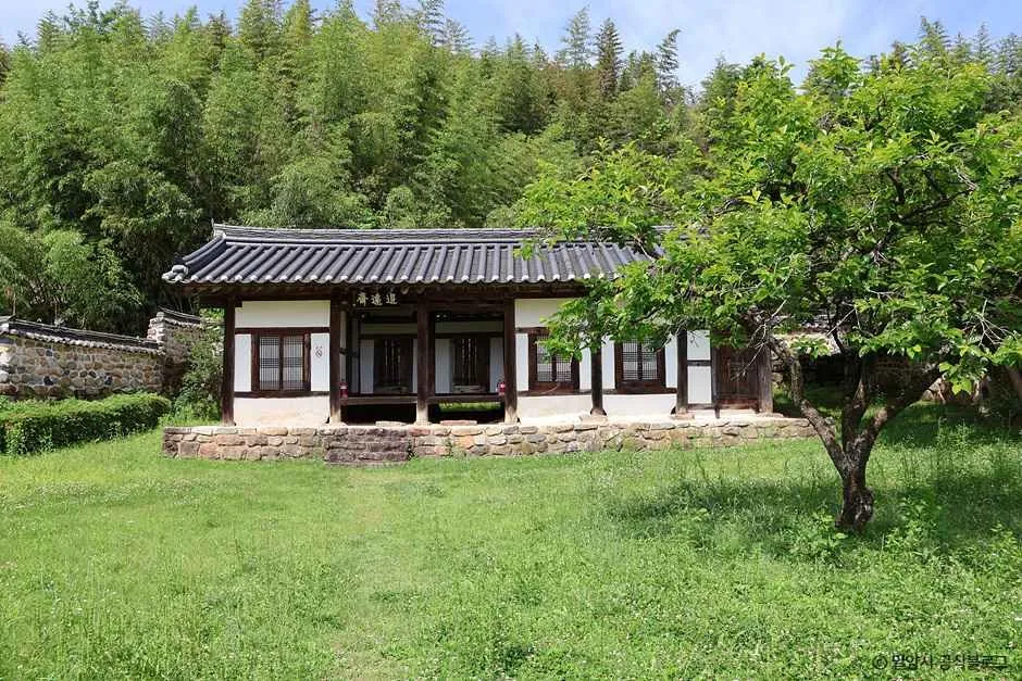 밀양_추원재(김종직선생생가) (1).jpg