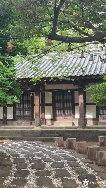 제주_제주_향사당_외부_2.jpeg