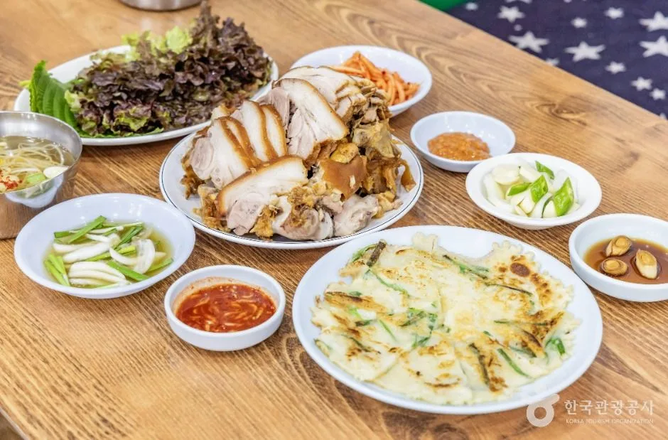 서울_장충동 족발 골목 (6)