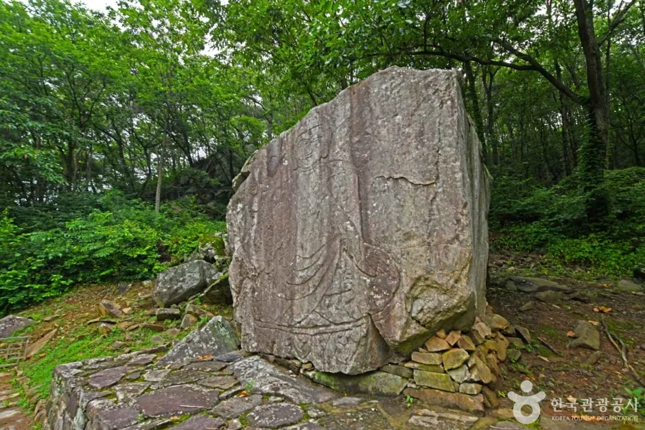 괴산 삼방리 마애여래좌상 (3)