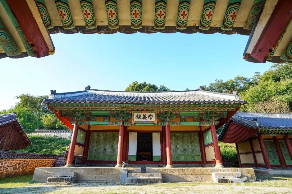 경기_연천_숭의전지_외부_6.jpg