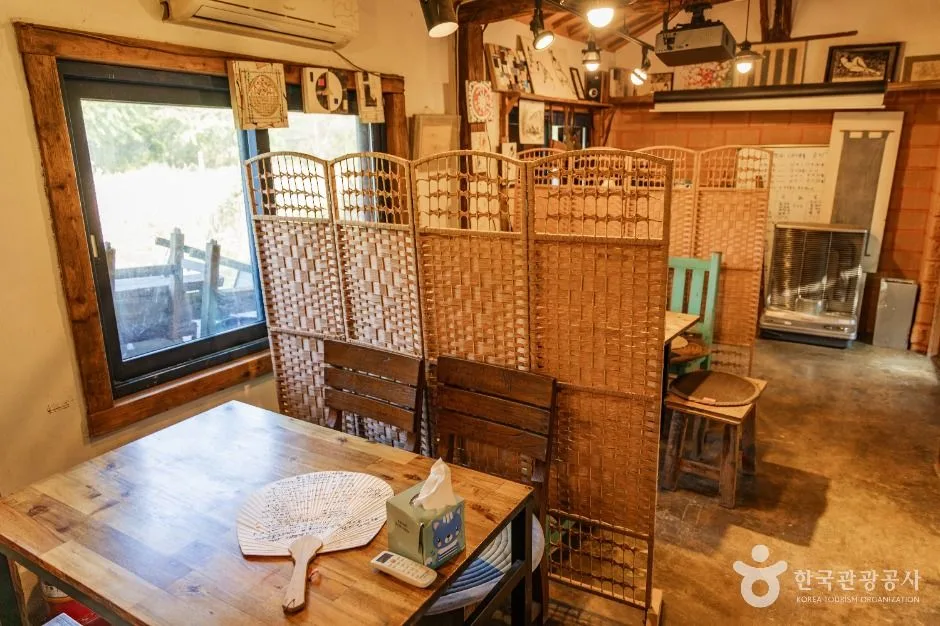 전북_전주_색장정미소_내부_1.jpg