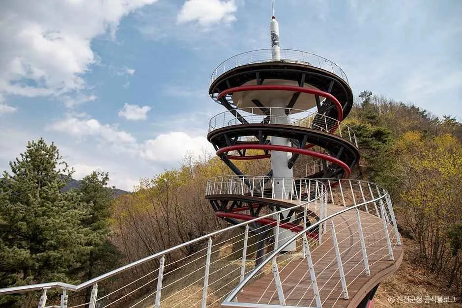 진천_한반도지형전망공원 (6).jpg