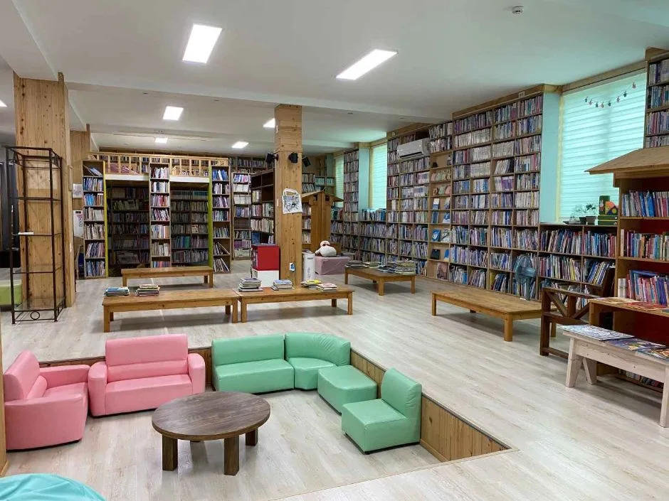 전북_고창_책마을해리_외부_2.jpg