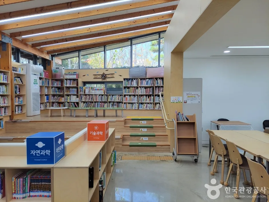 성동구립숲속도서관 (6)