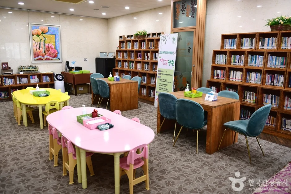 전남_순천_순천기독교역사박물관_내부_5.jpg