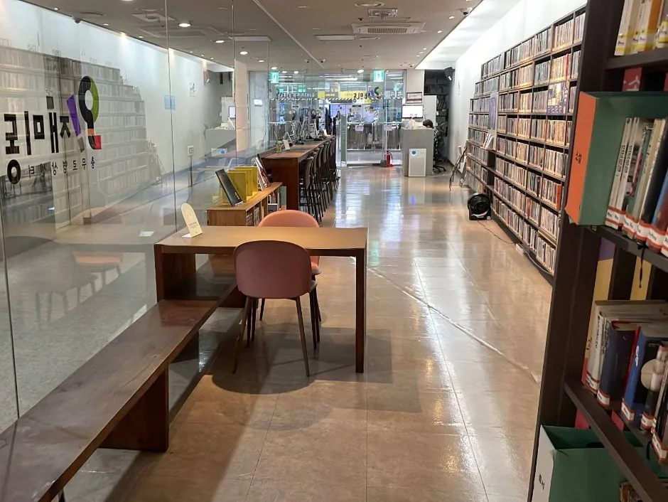 충무로영상센터 오재미동_충무로역 내 장애인 화장실2