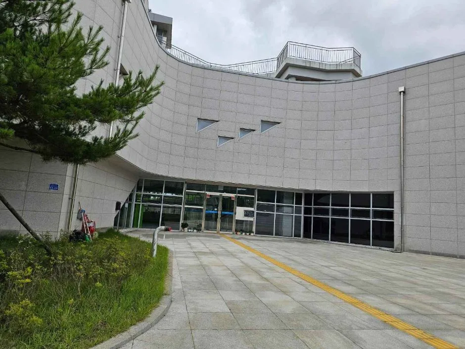 한반도습지생태문화관_장애인주차장_2면