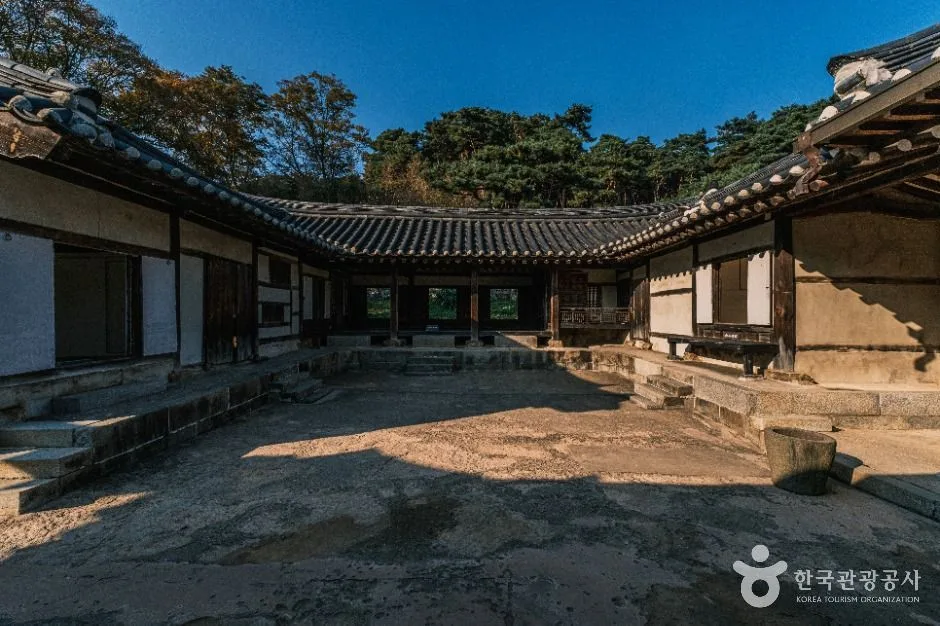 현충사_5