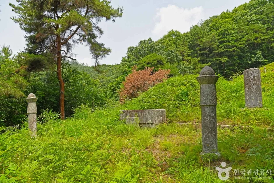 장암 정호 묘소 (4)