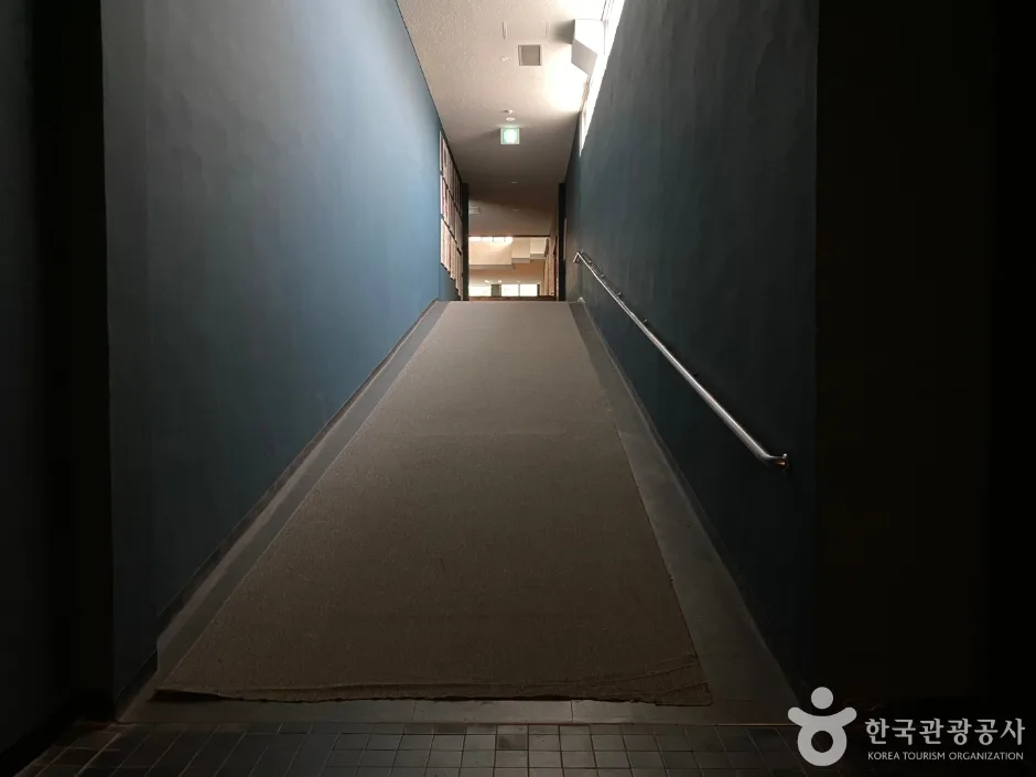 아산 가볼만한곳 피나클랜드 곡교천 은행나무길 천안 근교 여행 코스_온양민속박물관_2-5