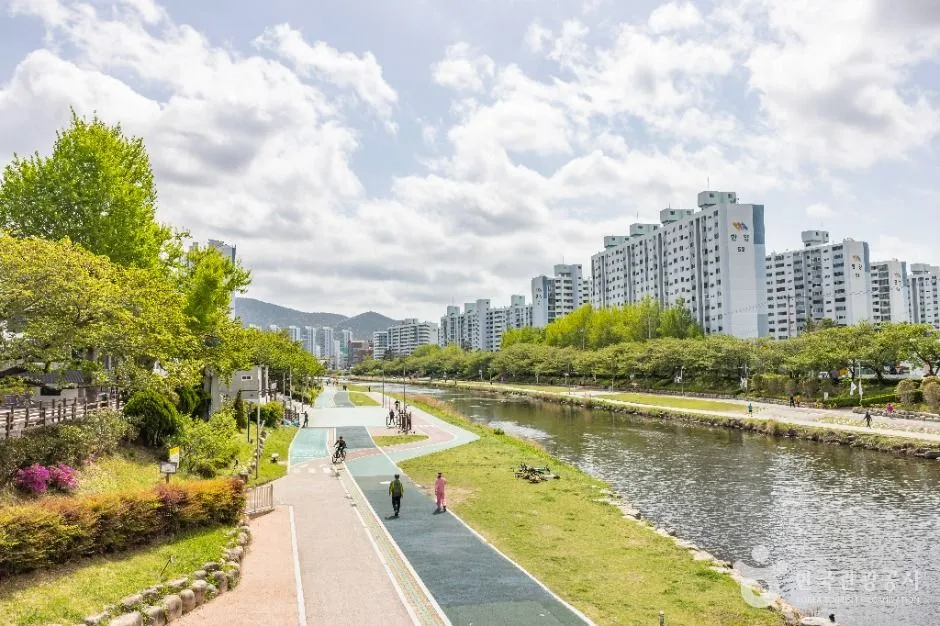 부산__온천천시민공원 (8)