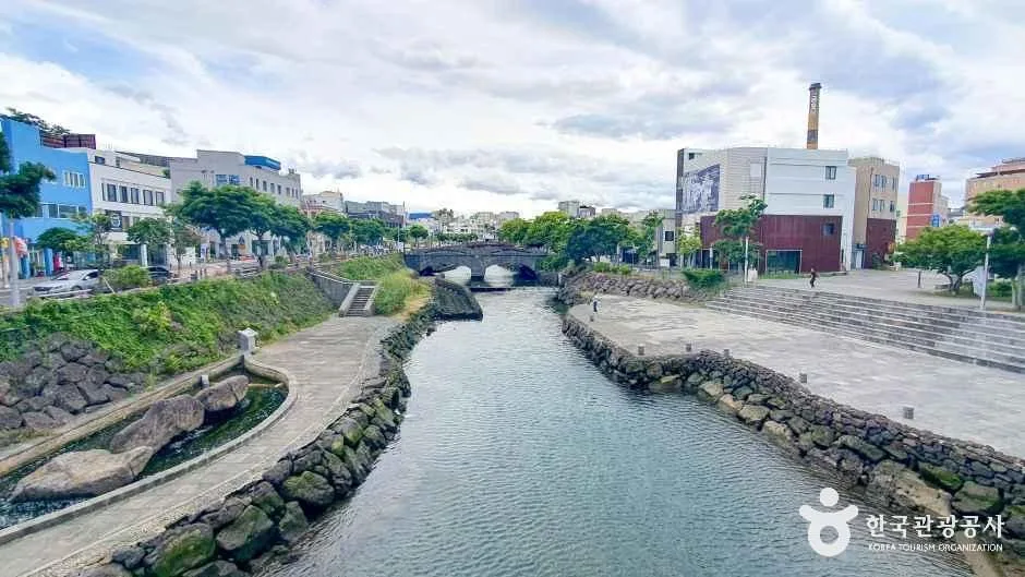 제주_제주_산지천_외부_6-1.jpg
