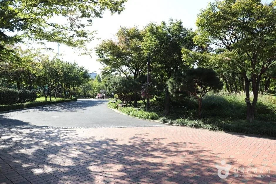 맥아더 사령관 한강방어선 시찰지 (5)_e