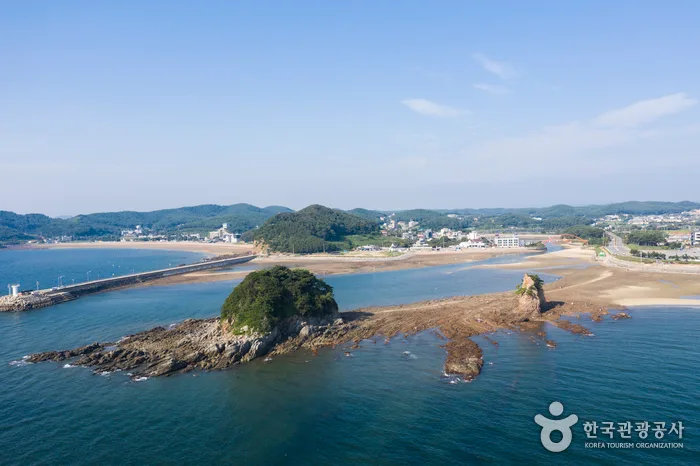 충남_태안_꽃지해수욕장_6.jpg