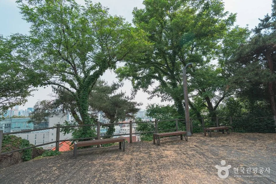 서울_해병대 104고지 전적비 (5)